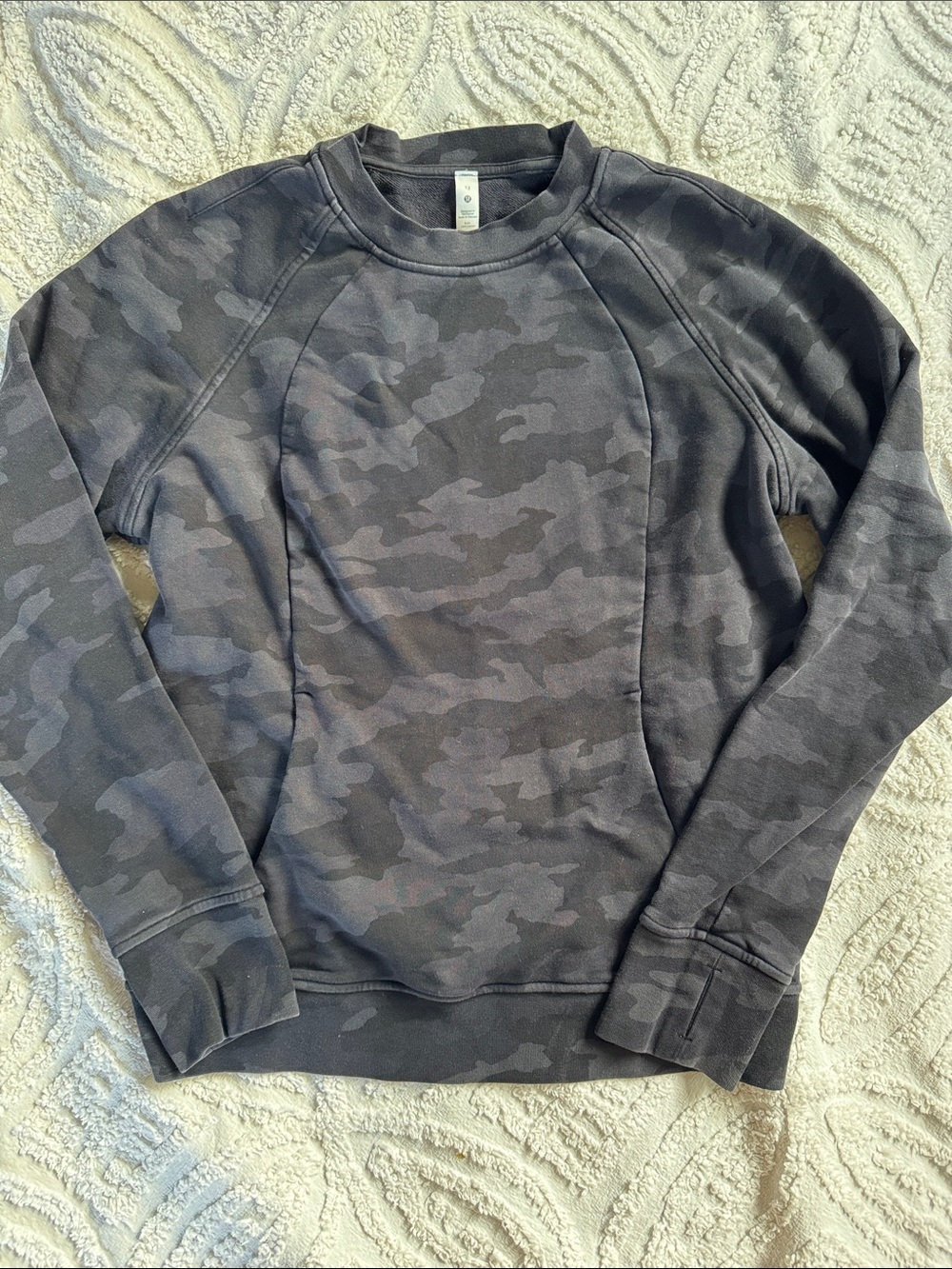 lululemon athletica Sz 12 Gray Camouflage Crewneck Sweatshirt